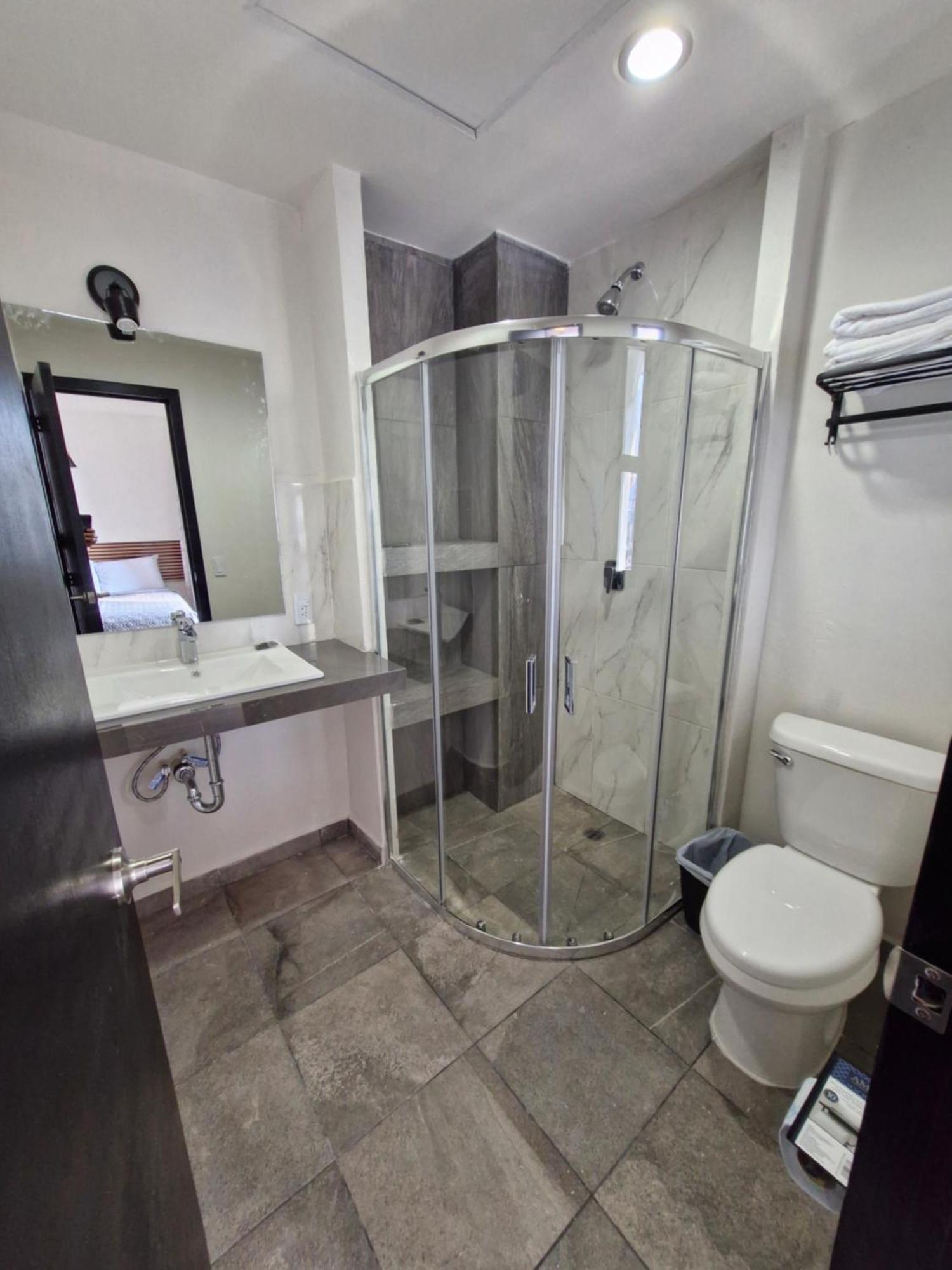 Inbed Hotel Tuxtla Gutiérrez Eksteriør billede