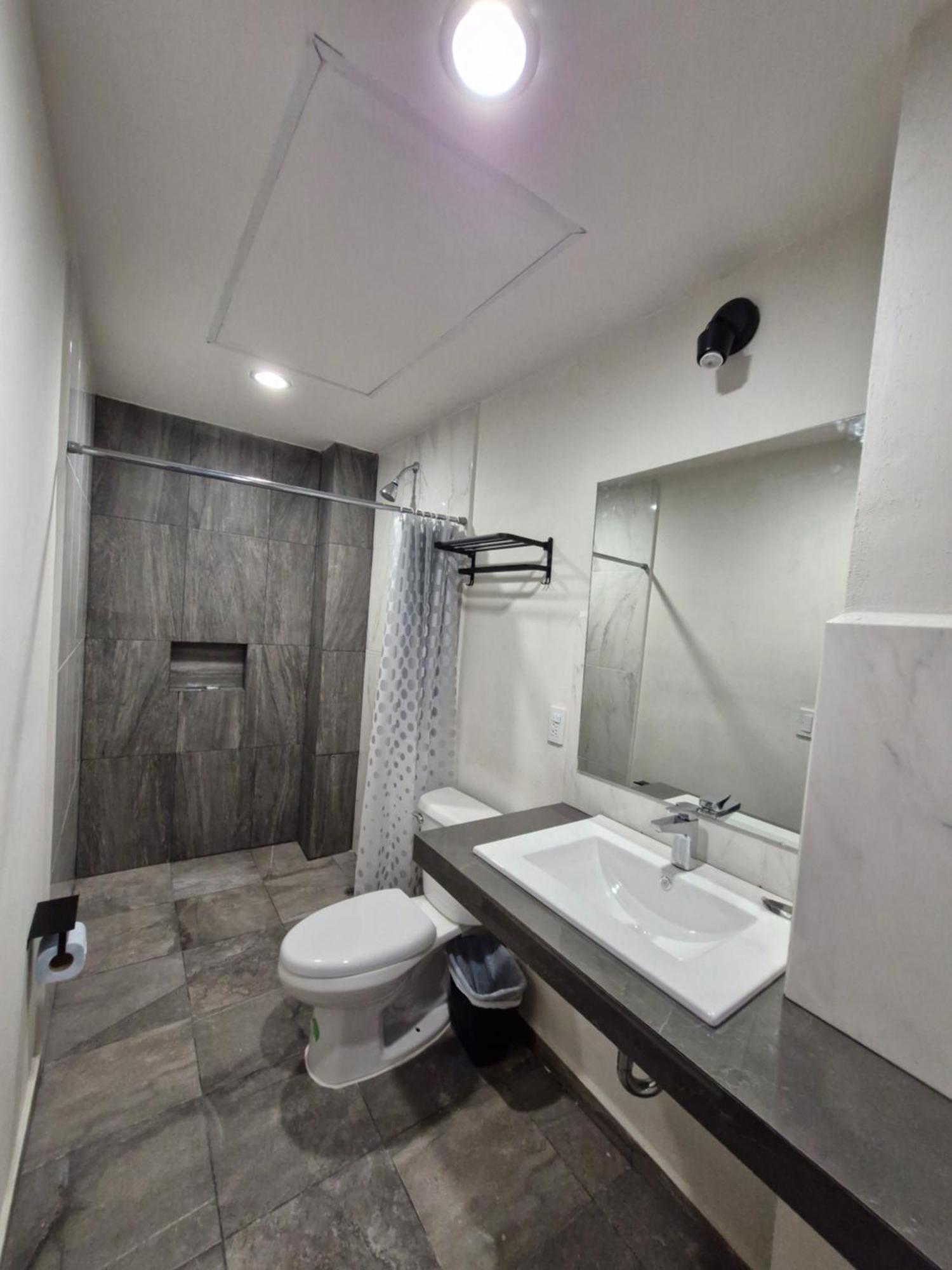 Inbed Hotel Tuxtla Gutiérrez Eksteriør billede